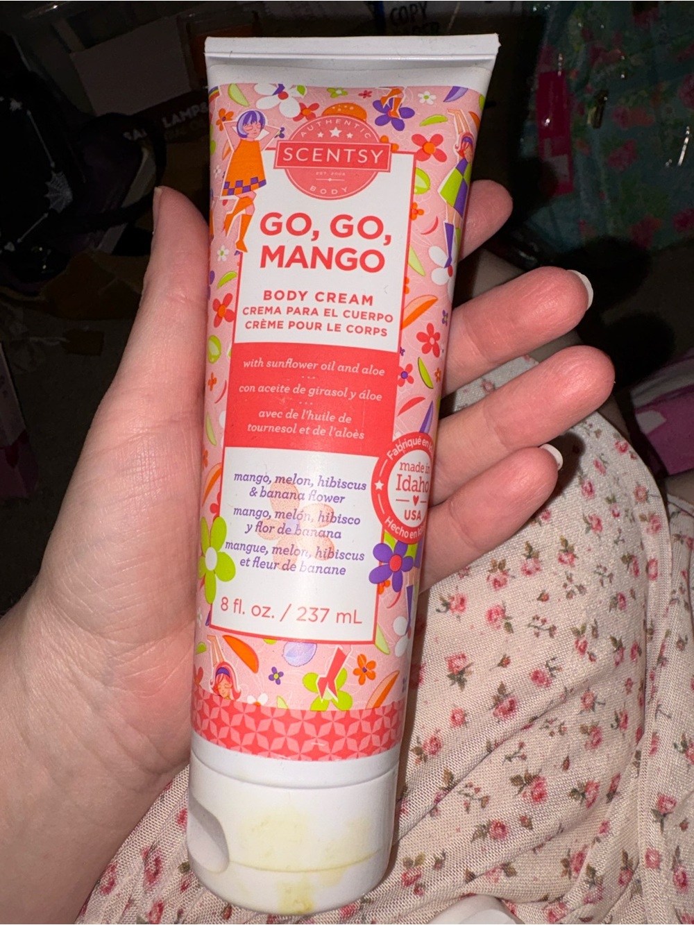 Scentsy Go, Go, Mango Body Cream — Pink & White Floral Tube